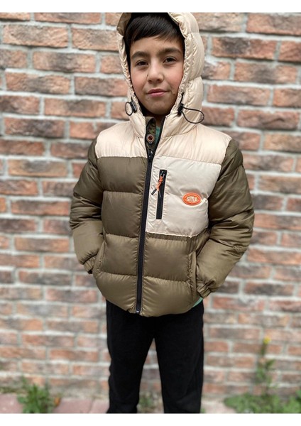 Erkek Çocuk Kapüşonlu Mont