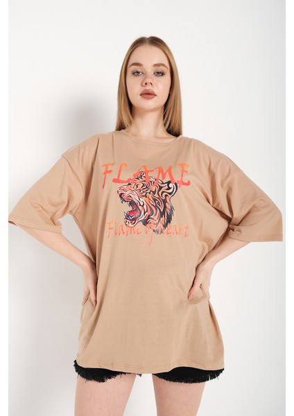 Kadın Flame Baskılı Oversize T-Shirt