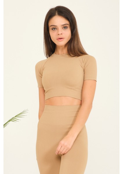 Janset Becca Kısa Kollu Crop fiyatları