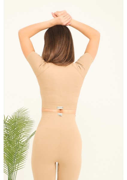 Janset Becca Kısa Kollu Crop indirimleri