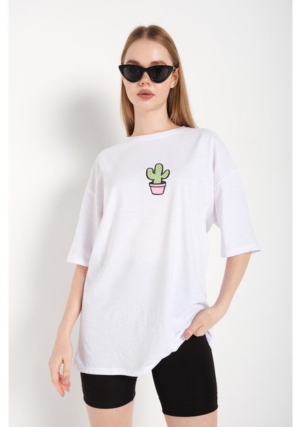 Kadın Cactus Logo Baskılı Oversize T-Shirt