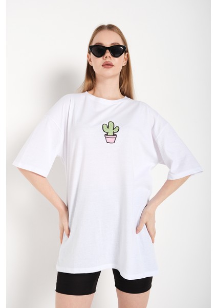 Kadın Cactus Logo Baskılı Oversize T-Shirt