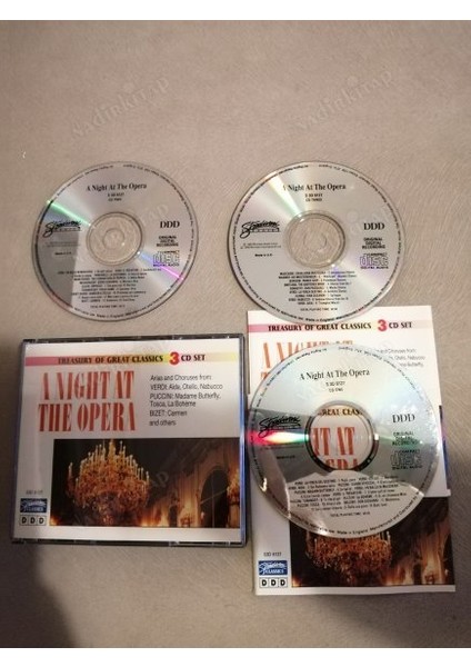 A Night At The Opera - Verdi/puccini /tosca /bizet - 3 CD Lik Set - 1993 Ingiltere Basim Albüm CD