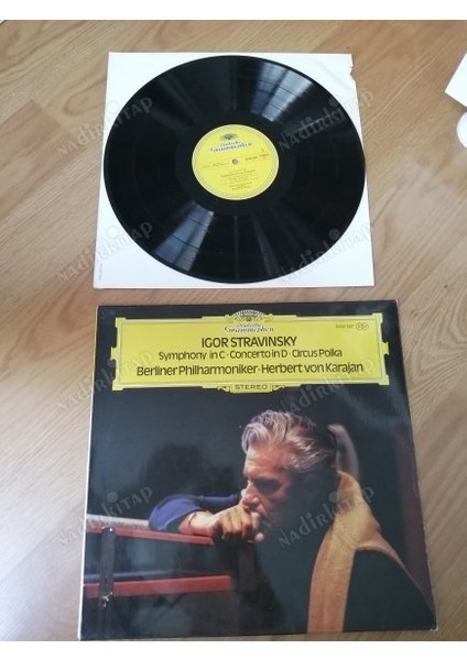 Igor Stravınsky - Symphony In C - Concerto In D - Circus Polka - Herbert Von Karajan ve Berlin Filarmoni - 1972 Almanya Basım Lp Albüm