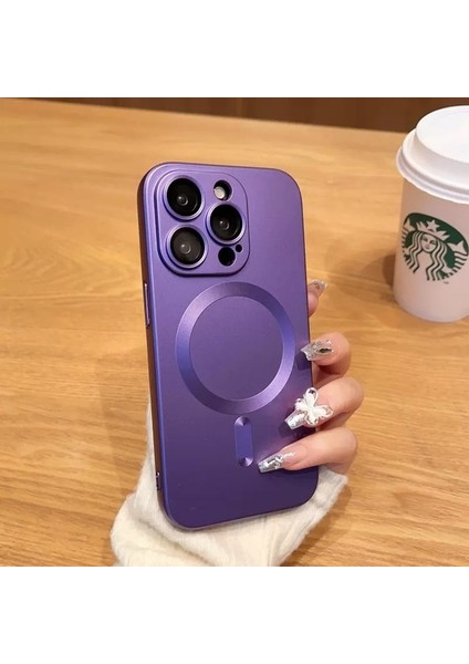 Apple iPhone 14 Pro Kılıf Kamera Lens Koruyuculu Manyetik Tam Renkli Soft Kaymaz Silikon Kapak