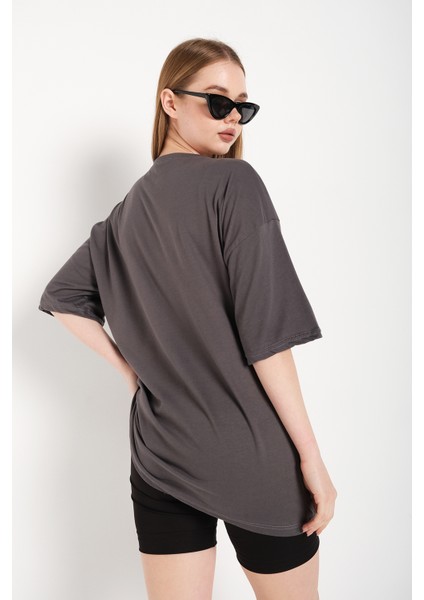 Kadın Let It Be Oversize T-Shirt modelleri