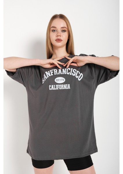 Kadın Oversize Sanfrancisco T-Shirt