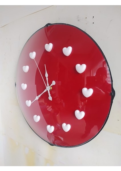 Kırmızı Beyaz Kalpli Mutfak Çocuk Odası Ofis Salon Duvar Saati 35 cm fırsatları
