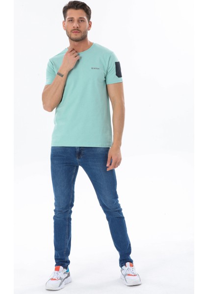 Erkek Garnili Cep Nakışlı Bisiklet Yaka T-Shirt modelleri