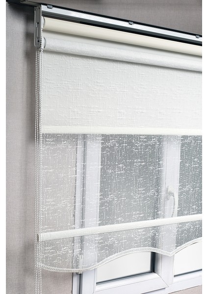 Çiftli Sistem Çizgili Kırık Beyaz Tül + Stor Güneşlik Perdeler