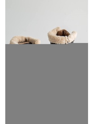 Aleza Shoes Kız Çocuk Bot Su Geçirmez Kürklü Dış Tasarım Bağcıklı Siyah Kışlık