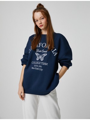 Koton Bisiklet Yaka Sweatshirt Oversize Slogan Işlemeli Uzun Kollu