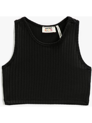 Koton Basic Crop Üst Kolsuz Yuvarlak Yaka Dar Kalıp