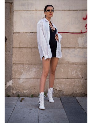 Moda Radikal Mostari Beyaz Cilt Tokalı Kadın Bot