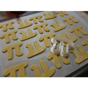 Bi'şeyler Sepeti Pi Sayısı Şeklinde Matematik Kurabiye Kalıbı