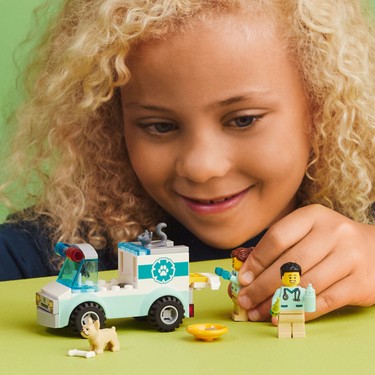 専用⭐︎ LEGO City Veteriner Kurtarma Aracı 60382 - 4 Yaş ve Üzeri Fiyatı