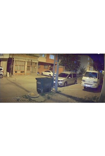 qromax 2 Kameralı 15 Gün Kayıt Yapan Gece Renkli Gösteren Yüz ve Hareket Algılayan Güvenlik Kamerası Seti