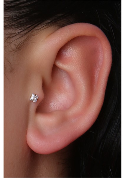 Kare Taş Labret Küçük Boy Gold Piercing modelleri