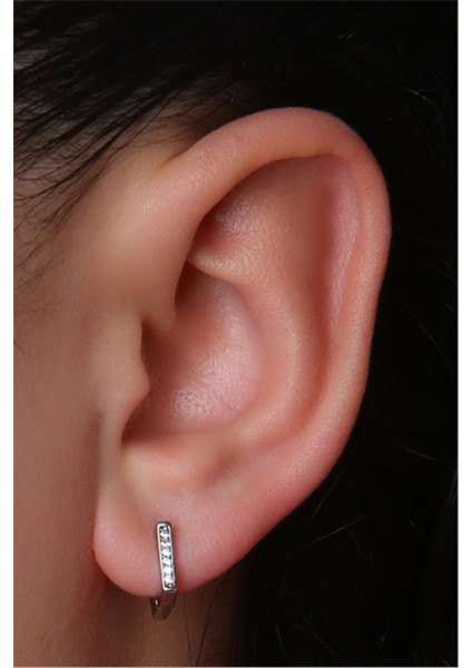Taşlı Kare (Küpe) Silver Piercing