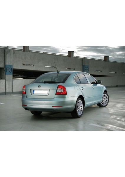Skoda Octavia A6 2009-2012 Arka Bagaj Amortisörü Pistonu 1Z5827550D fiyatları