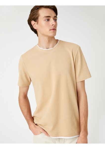 Basic Dokuma Tişört Bisiklet Yaka Kısa Kollu Dar Kesim