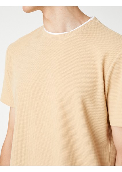 Basic Dokuma Tişört Bisiklet Yaka Kısa Kollu Dar Kesim indirimleri