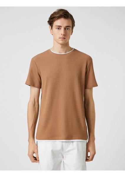 Basic Tişört Bisiklet Yaka Kısa Kollu modelleri