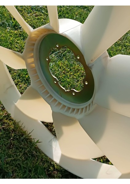 Poverplast Ağır Vasıta Pervane Fanı 710X127 mm 003