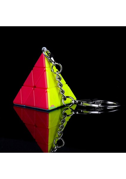 Qiyi Pyraminx Anahtarlık Zeka Küpü Akıl Küpü Rübik Küp