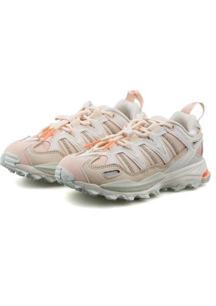 Hyperturf Adventure W Kadın Günlük Ayakkabı GX4513 Krem modelleri