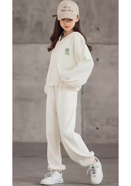 Özel Tasarım Kapüşonlu Anime Baskılı 3 Iplik Tam Kışlık Modern Kız Çocuk Eşofman Takımı fiyatları