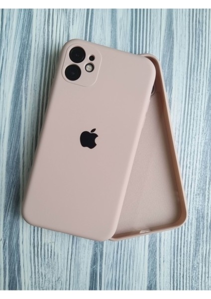 Apple iPhone 11 Uyumlu Kamera Korumalı Lansman Içi Kadife Silikon Logolu Telefon Kılıfı