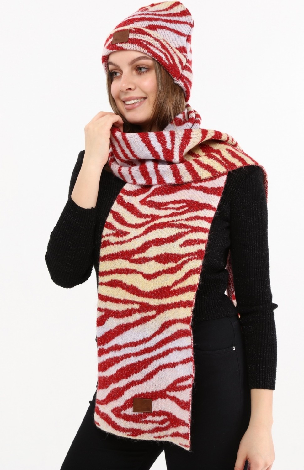 Marilavande Kırmızı Sim Geçişli Zebra Desen Atkı & Bere Takımı görsel 2