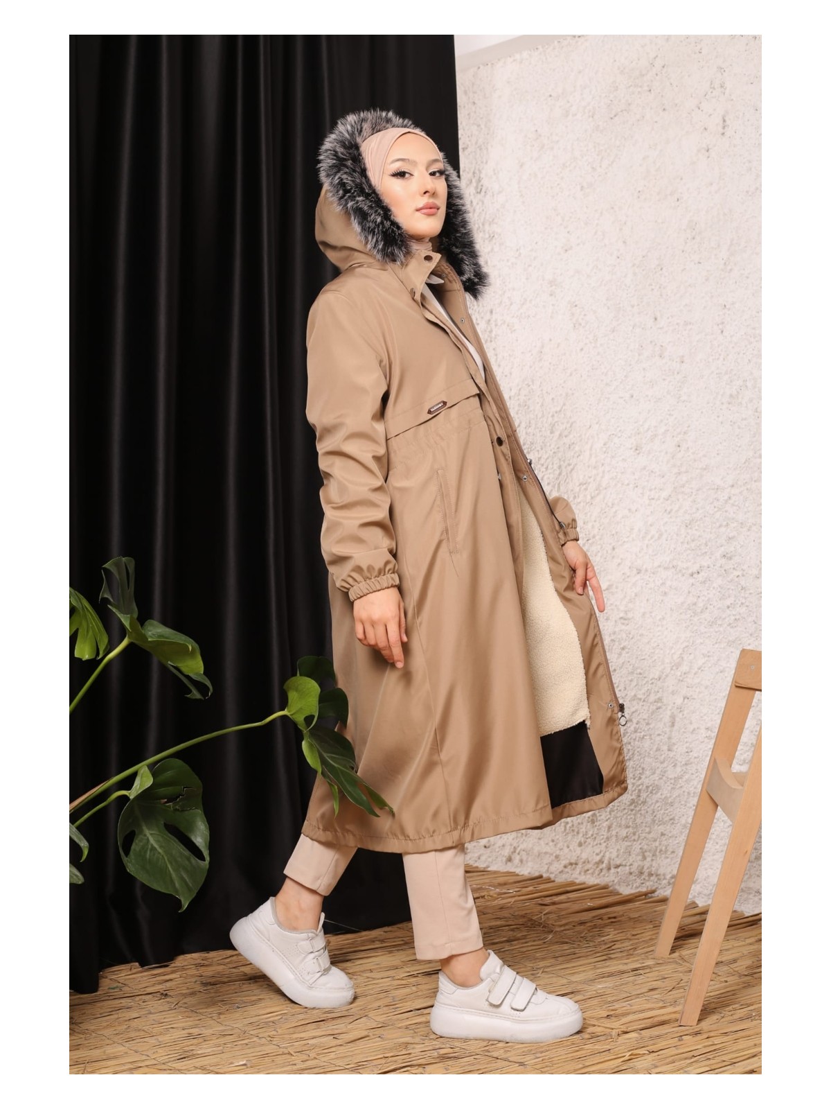 Vibeys Collection Siyah Içi Kürklü ve Su Geçirmez Büyük Beden Battal Kadın Kışlık Mont & Kaban - Görsel 6