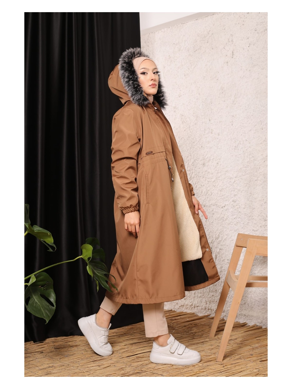 Vibeys Collection Siyah Içi Kürklü ve Su Geçirmez Büyük Beden Battal Kadın Kışlık Mont & Kaban - Görsel 7