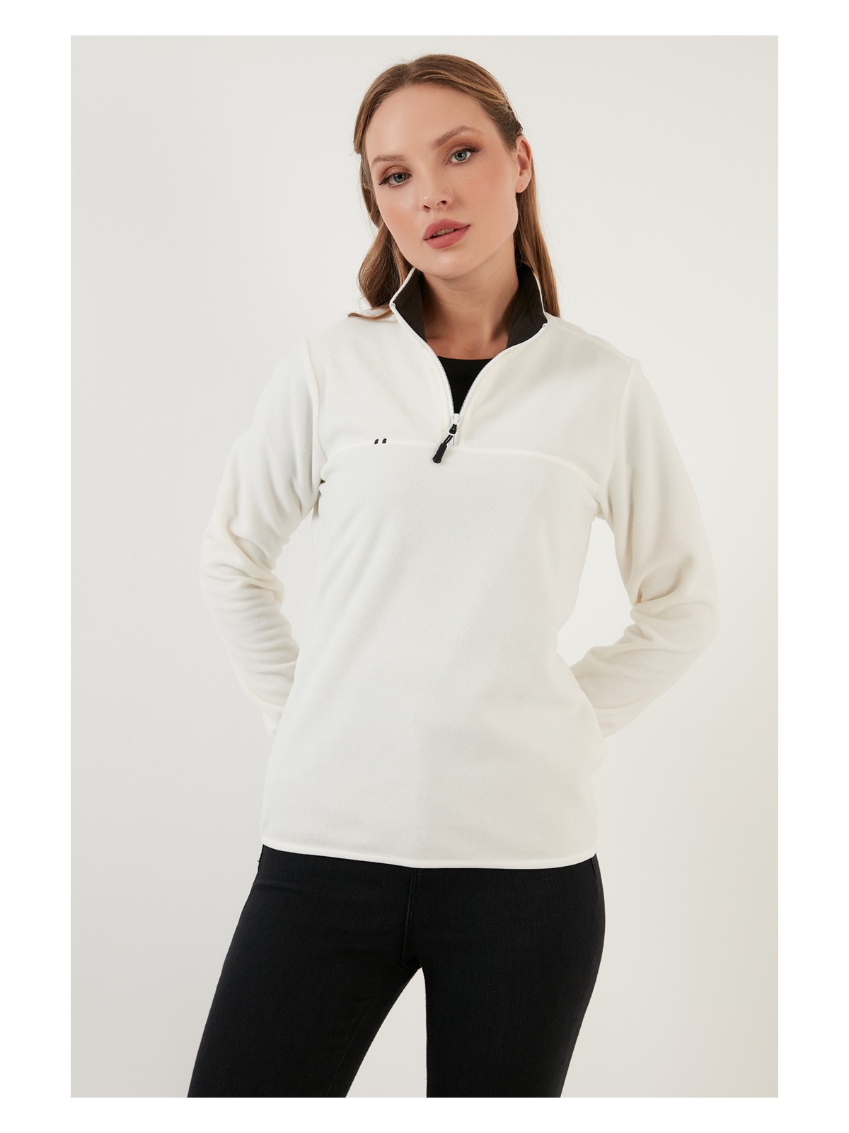 Lela Slim Fit Yumuşak Dokulu Anti-Pilling Tüylenme Yapmayan Yarım Fermuarlı Polar Bayan POLAR 5907000 - Görsel 8