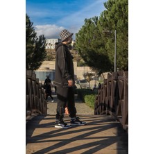 Piedra Collection Unisex Siyah Oversize Çizgi Baskılı Kapüşonlu Sweatshirt