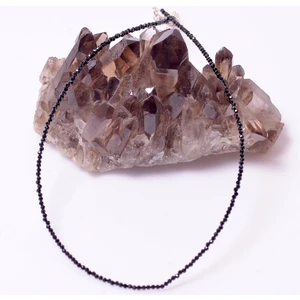 Taş Sandığı Siyah Spinel Taşı Gümüş Kolye - 2 mm Çok Ince