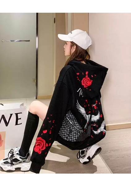 Özel Tasarım Kapüşonlu Red Rose Baskılı Kapüşonlu Tam Fermuarlı 3 Iplik Kışlık Oversize Kadın Sweatshirt