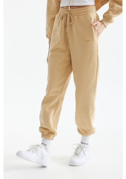 Bej Jogger K