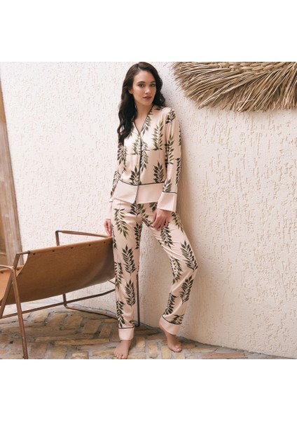ANIL 9777 Dokuma Viskon Çiçek Baskılı Önden Düğmeli Uzun Kollu Gömlek ve Yandan Cepli Pantolon Pijama Takım