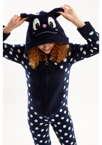 Kadın Lacivert Tavşan Puanlı Arka Fermuarlı Polar Tulum Pijama indirimleri