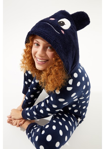 Kadın Lacivert Tavşan Puanlı Arka Fermuarlı Polar Tulum Pijama fırsatları