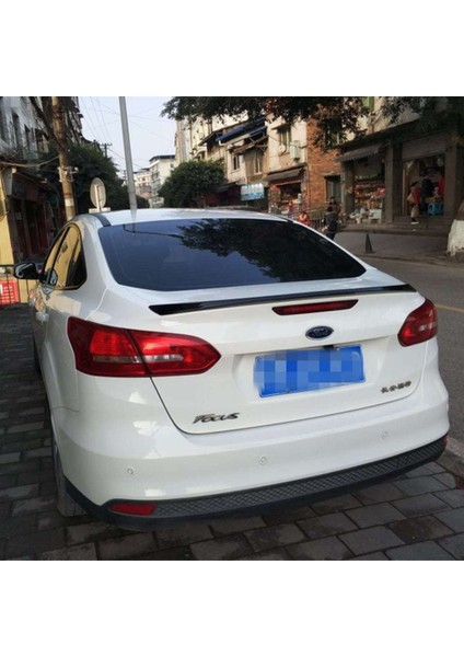 Ford focus 3 sedanbagaj üstü spoiler pianoblack boyalı 2012 / 2018