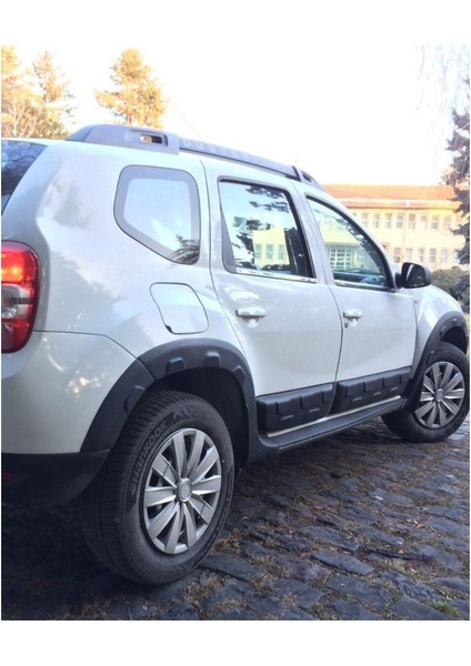Dacia Duster Dodik ve Kapı Koruma Çamurluk Kaplama Plastik 2010 / 2017