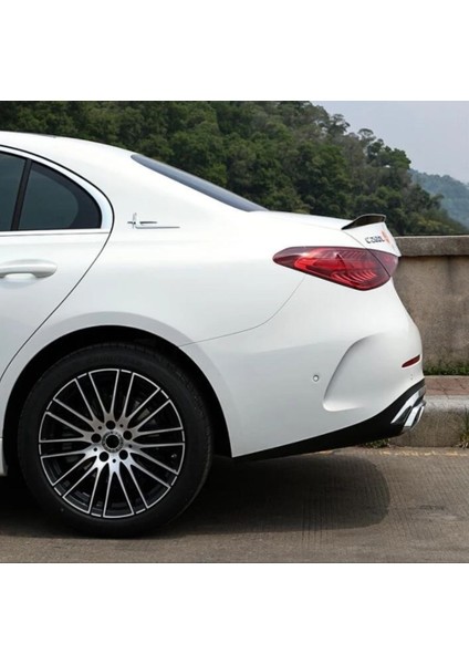 Mercedes w206 c serisi 2021+ c63s spoiler piano black