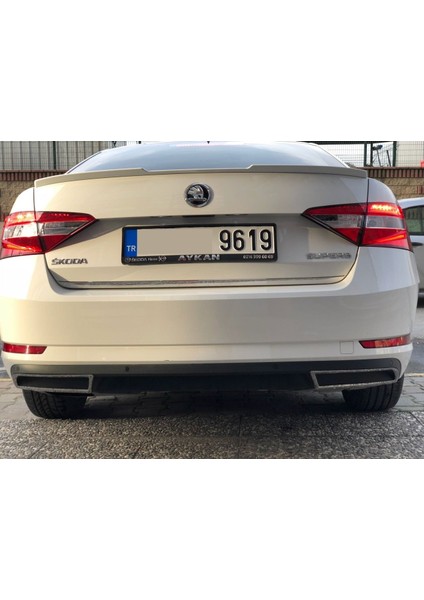 Skoda süperb bagaj üstü spoiler siyah boyalı 2015+