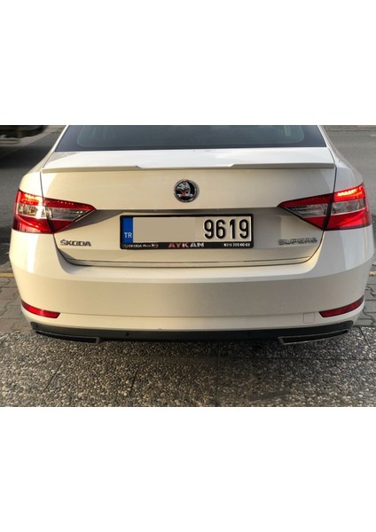 Skoda süperb bagaj üstü spoiler siyah boyalı 2015+