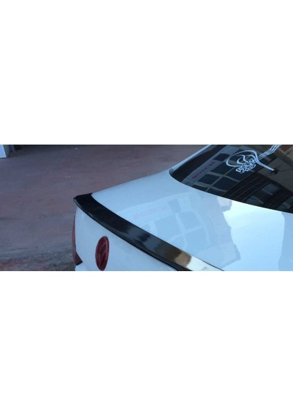 Vw jetta bagaj üstü spoiler pianoblack 2011+