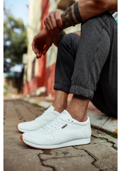 Günlük Beyaz Deri Erkek Sneakers fiyatları